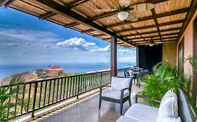 Condo @ Azul Paraiso